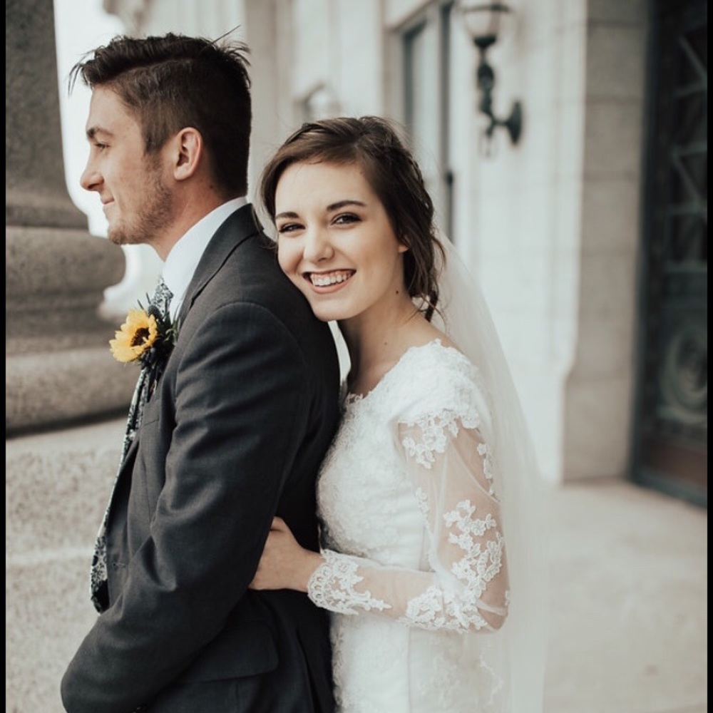 Meet your Posher, Aly